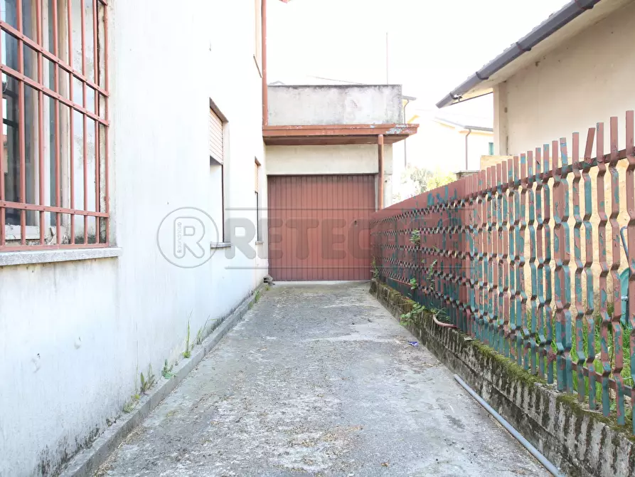Immagine 31 di Casa bifamiliare in vendita  a Montegalda