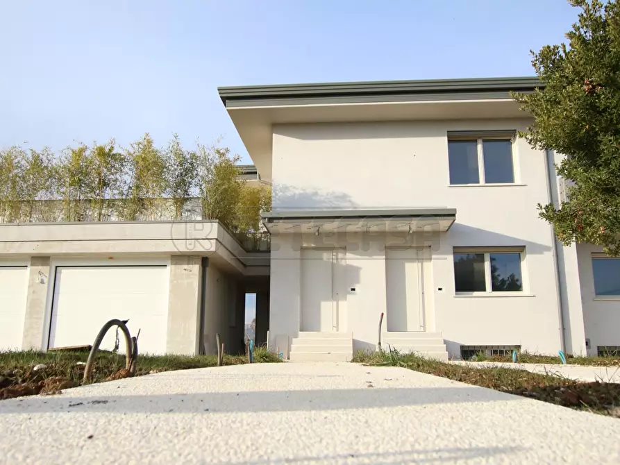 Immagine 56 di Porzione di casa in vendita  a Caldogno