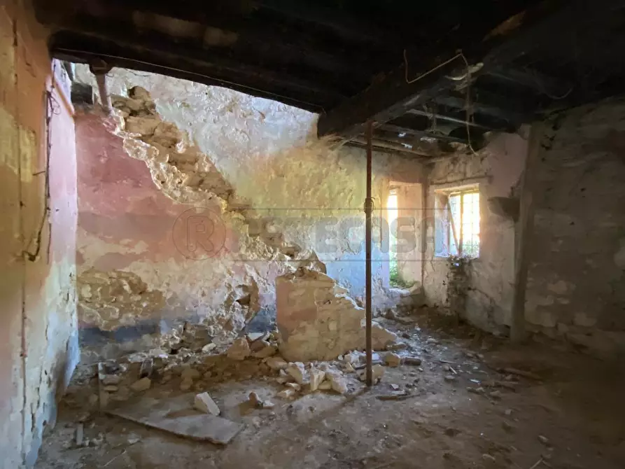 Immagine 3 di Rustico / casale in vendita  a Sarego