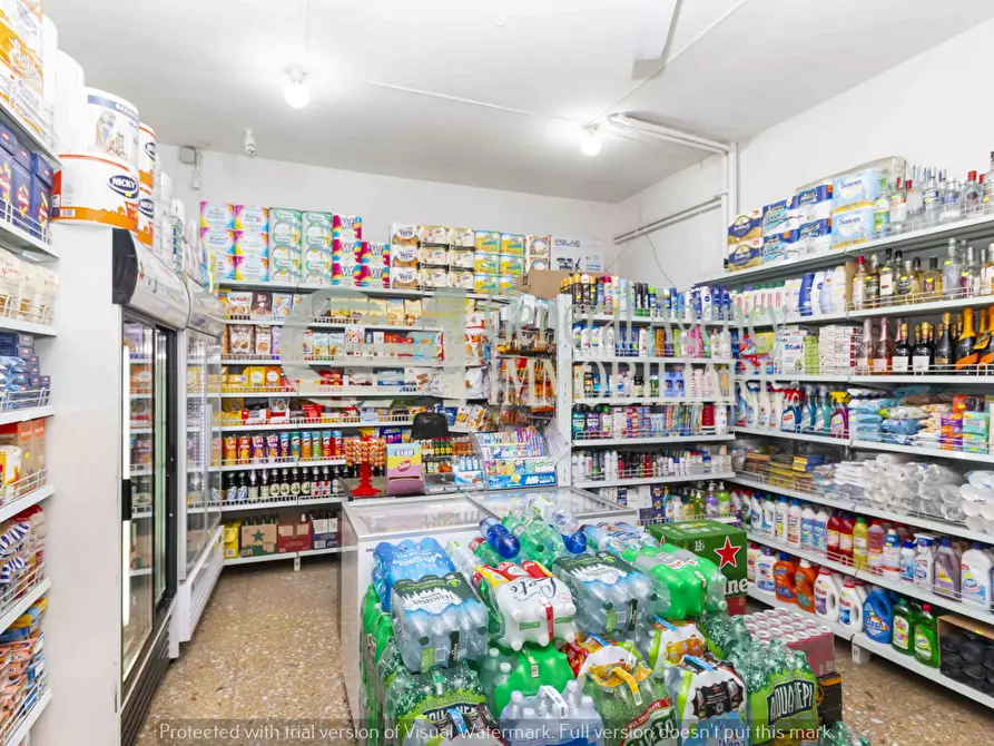 Immagine 3 di Pizzeria / Pub in vendita  in Via Ignazio Persico a Roma