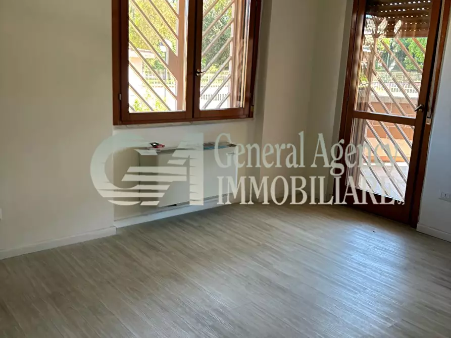 Immagine 10 di Ufficio in affitto  in VIA ANDREA MILLEVOI a Roma