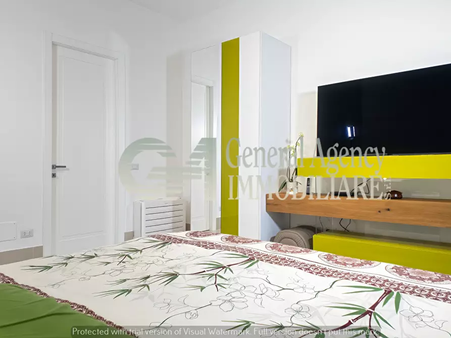 Immagine 93 di Villa in affitto  in Via Mario Mattoli a Roma