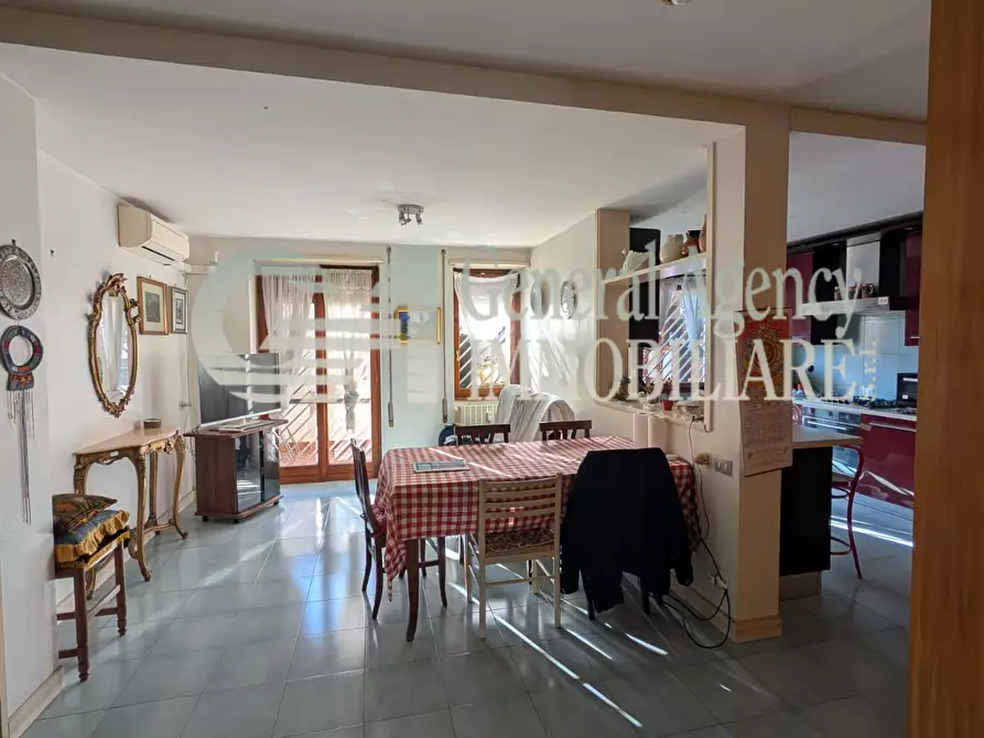 Immagine 7 di Appartamento in vendita  in VIALE DEI PRIMATI SPORTIVI 66 a Roma