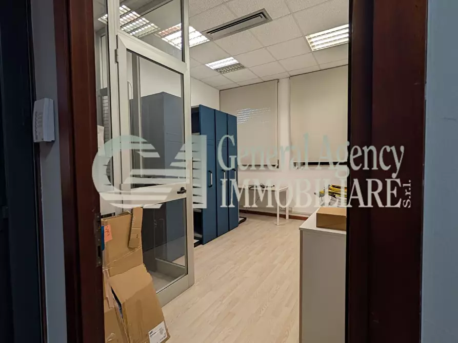 Immagine 55 di Ufficio in affitto  in VIALE DEL POGGIO FIORITO a Roma