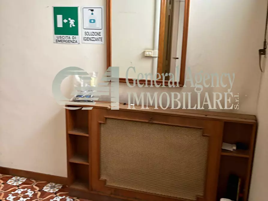 Immagine 57 di Appartamento in vendita  in via guido de ruggiero a Roma