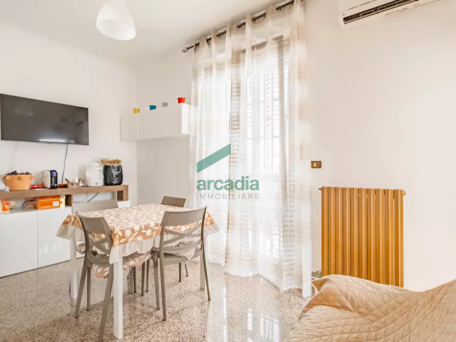 Immagine 5 di Casa indipendente in vendita  in Via Gabriele D'Annunzio 11 a Triggiano