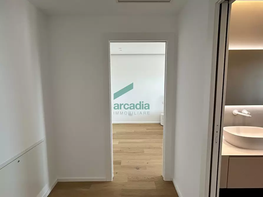 Immagine 5 di Bilocale in affitto  in Via Giovanni Amendola 156 a Bari