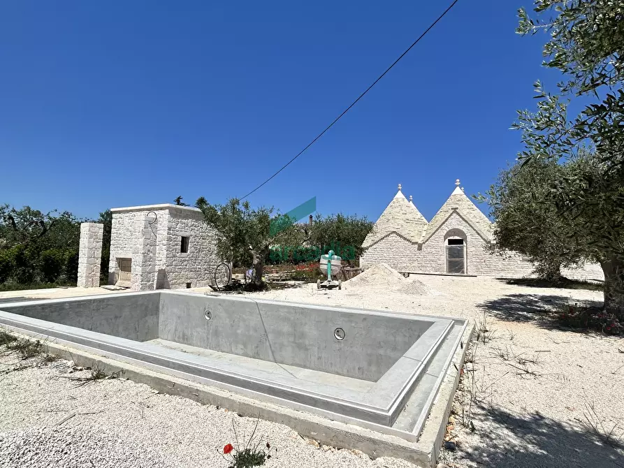 Immagine 34 di Rustico / casale in vendita  in Via Coreggia a Alberobello