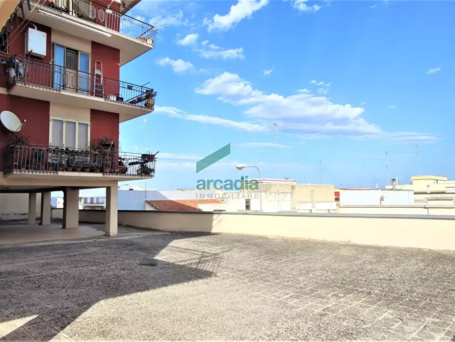 Immagine 21 di Pentalocale in vendita  in Via Pietro Carenza 20 a Turi