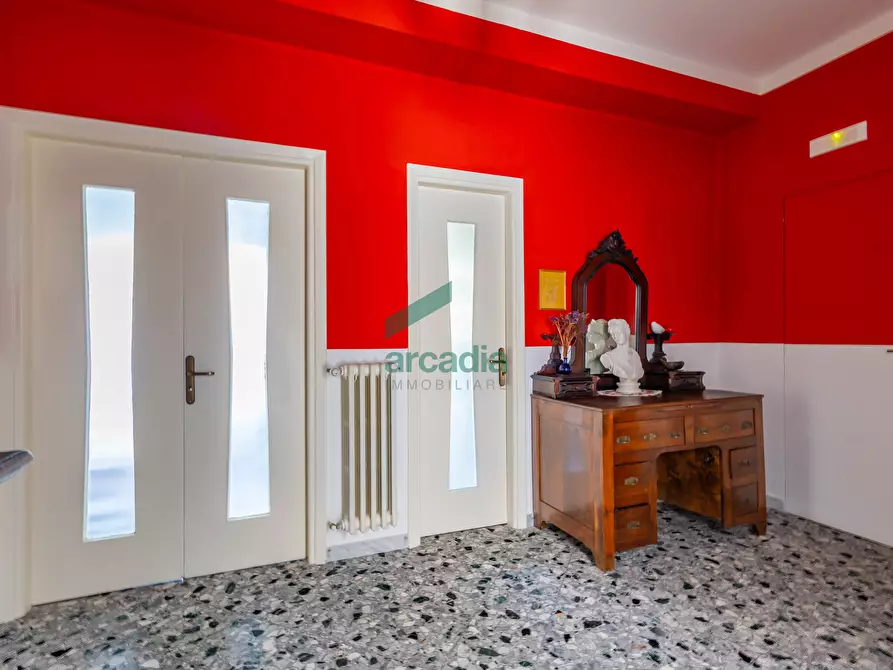 Immagine 4 di Appartamento in vendita  in Largo Ciaia 13 a Bari