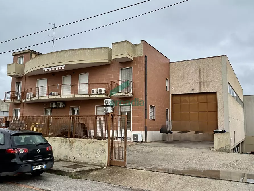 Immagine 36 di Attività artigianale in vendita  in Via dei Vetrai 5 a Modugno