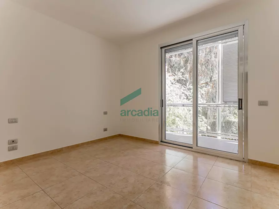 Immagine 20 di Quadrilocale in vendita  in Viale Louis Pasteur 15A a Bari