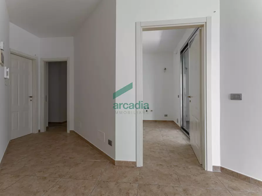 Immagine 46 di Quadrilocale in vendita  in Viale Louis Pasteur 15A a Bari