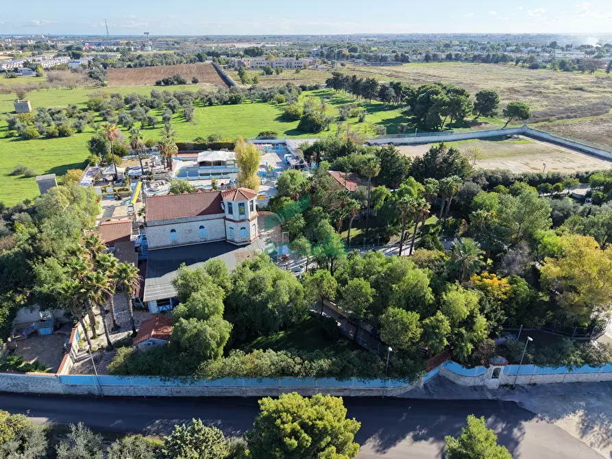 Immagine 118 di Locale commerciale in vendita  in Strada la Grava 16 a Bari