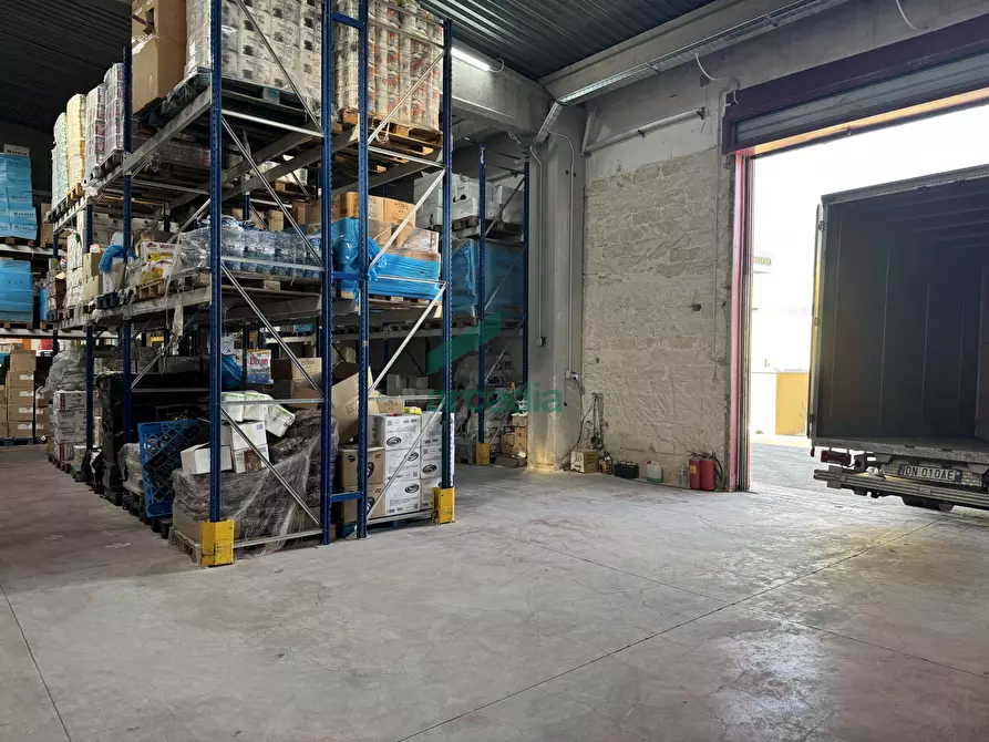 Immagine 11 di Capannone industriale in vendita  in S.P. 231 km 80,660 a Modugno