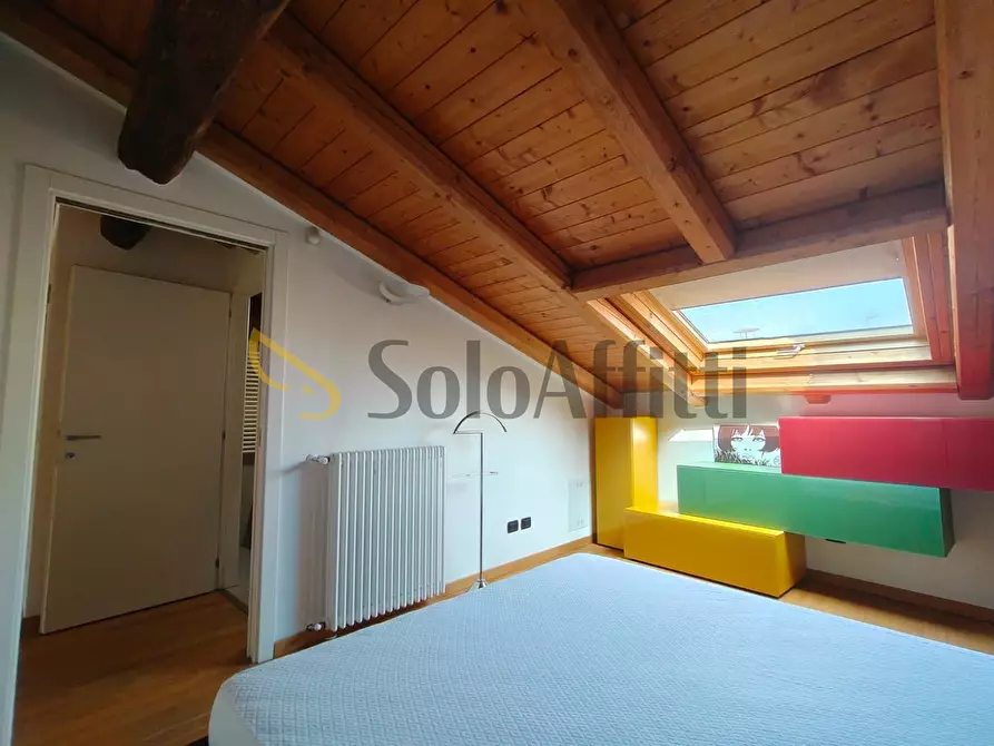 Immagine 9 di Mansarda in affitto  a Gallarate