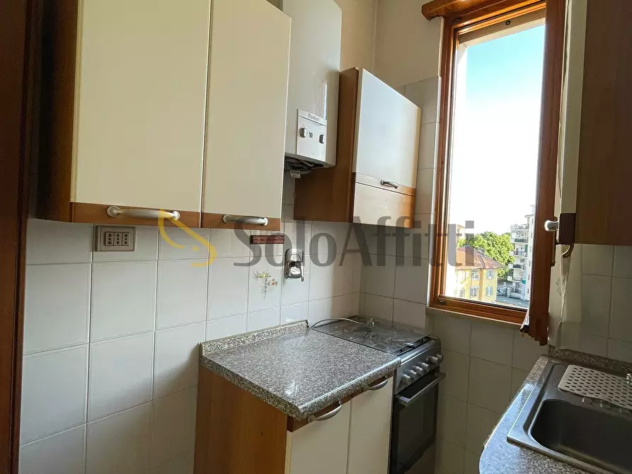 Immagine 10 di Bilocale in affitto  in Piazza Cavour a Venaria Reale