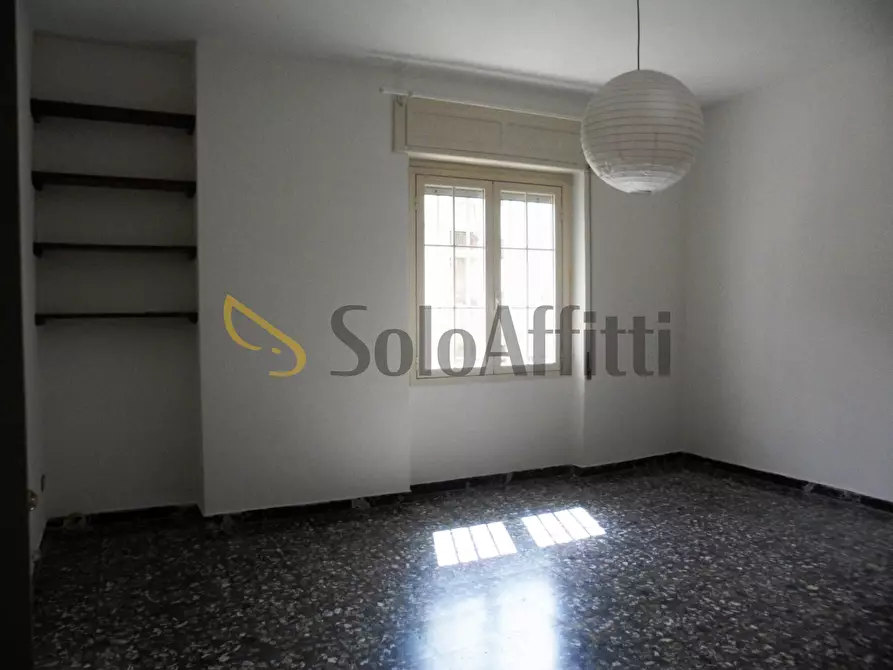 Immagine 18 di Trilocale in affitto  a Cagliari