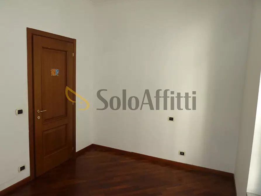 Immagine 19 di Trilocale in affitto  in Corso Orazio Raimondo 153 a San Remo