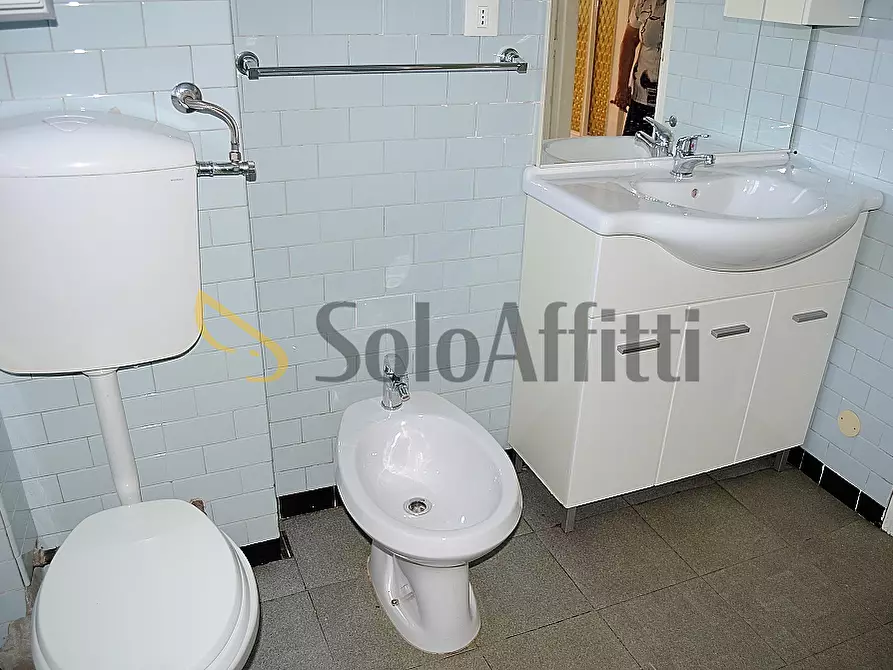 Immagine 14 di Trilocale in affitto  in Via Chiomo 25 a Settimo Torinese