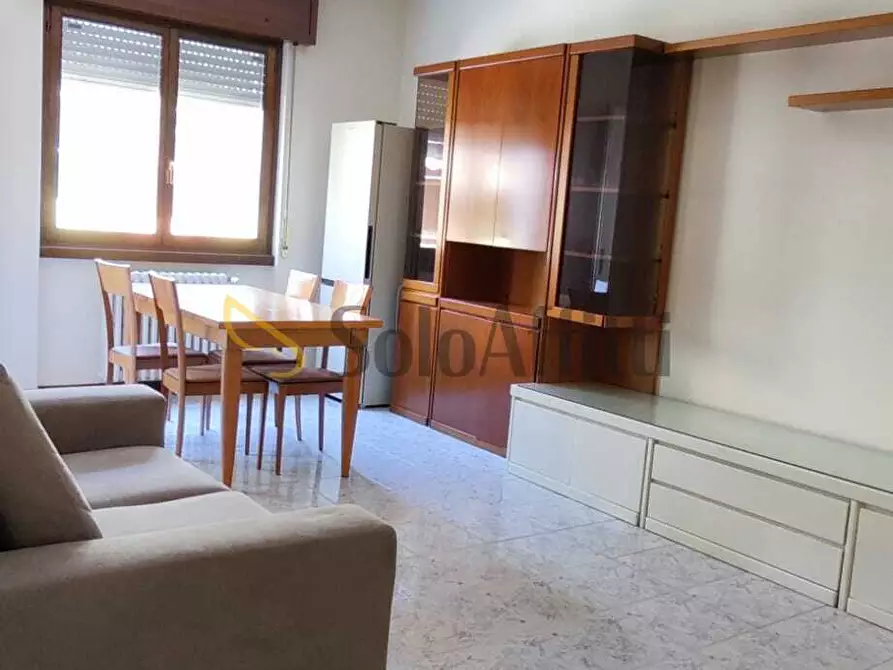Immagine 4 di Bilocale in affitto  in Via Oliviero Limonta a Cinisello Balsamo
