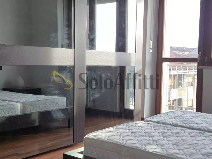 Immagine 9 di Bilocale in affitto  in Largo Bardonecchia 180 a Torino