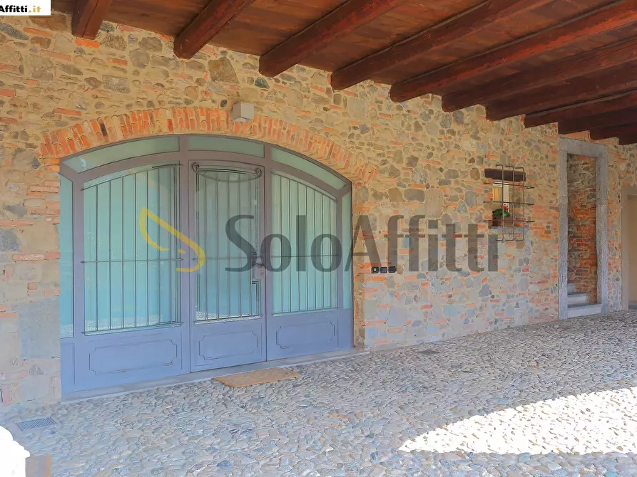 Immagine 11 di Trilocale in affitto  in Via Lega Lombarda 1 a Castello Di Brianza