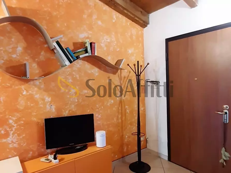 Immagine 4 di Bilocale in affitto  in Via Guglielmo Marconi a Sesto San Giovanni