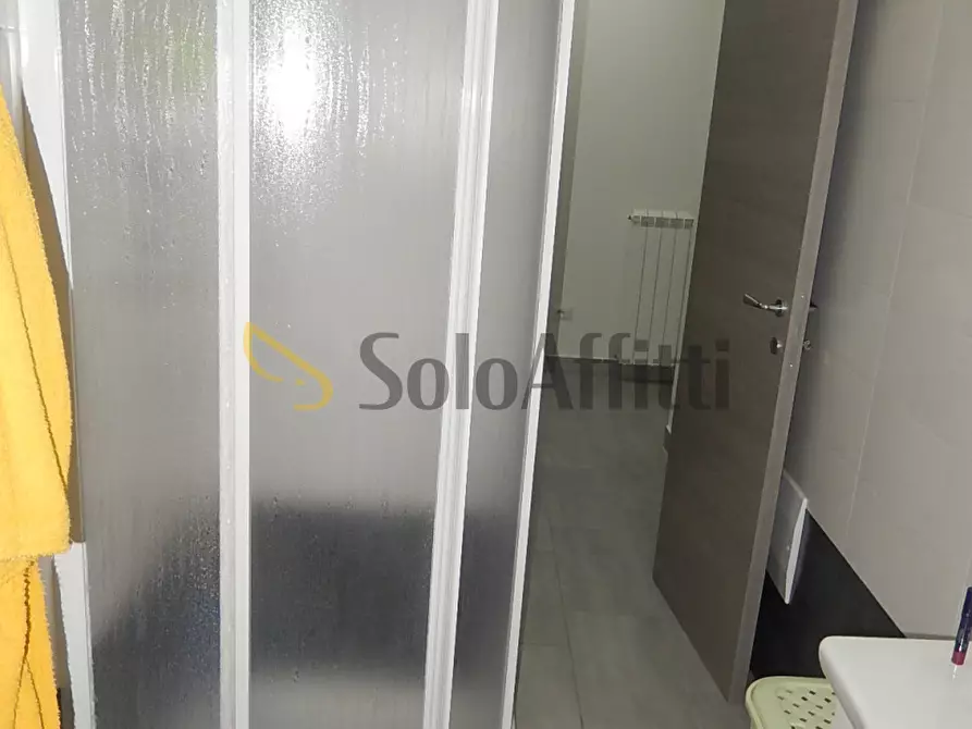 Immagine 9 di Stanza singola in affitto  a Catanzaro