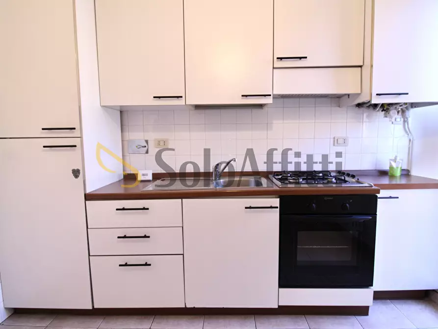 Immagine 3 di Bilocale in affitto  in Via della Chiesa Rossa 77 a Milano