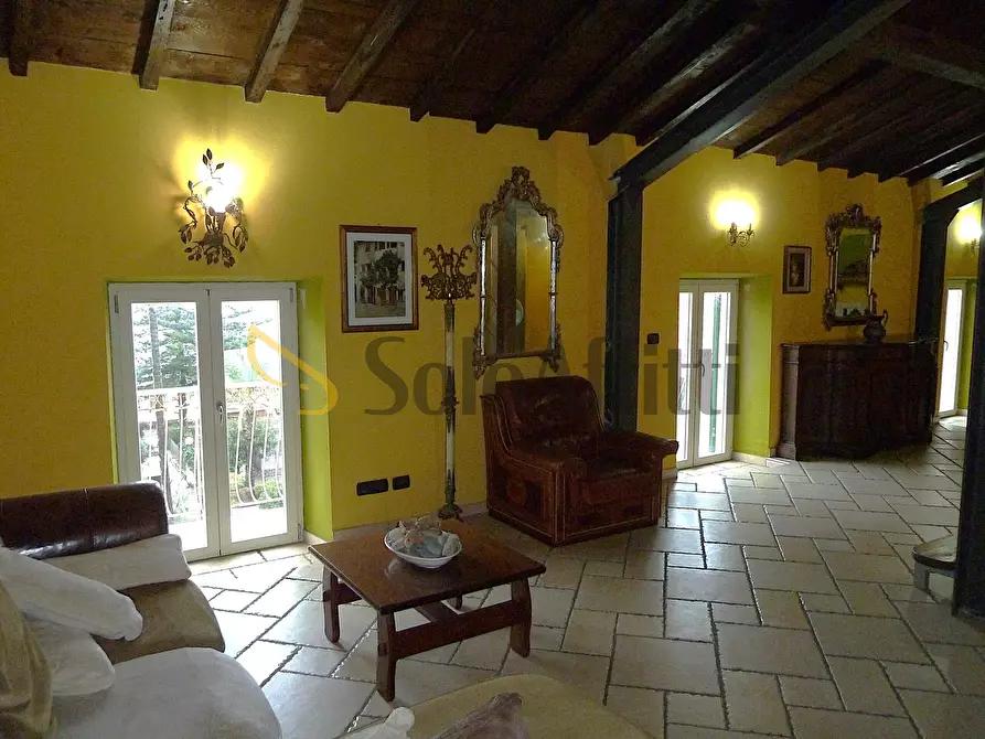 Immagine 1 di Appartamento in affitto  in Via Vittorio Emanuele II 151 a Bordighera