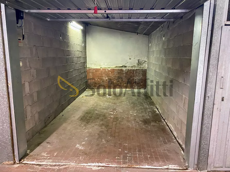 Immagine 4 di Garage in affitto  in Via Pozzo Strada 12/20 a Torino