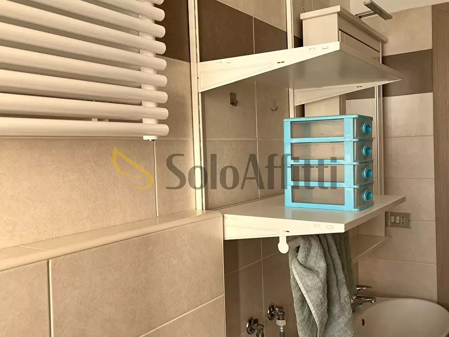 Immagine 12 di Bilocale in affitto  in VIA CHANOUX a Torino