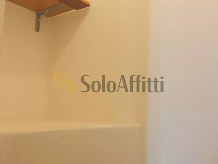 Immagine 10 di Trilocale in affitto  in Via Gioacchino Rossini 18 a Giussano