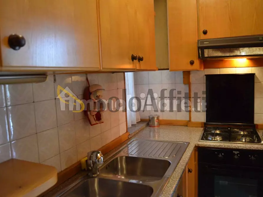 Immagine 10 di Quadrilocale in affitto  in Corso Alessandro Tassoni 81 a Torino