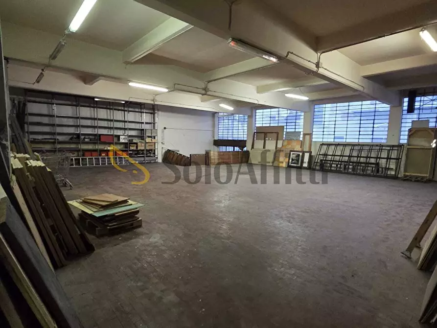 Immagine 2 di Garage in affitto  in Via Elvo a Torino