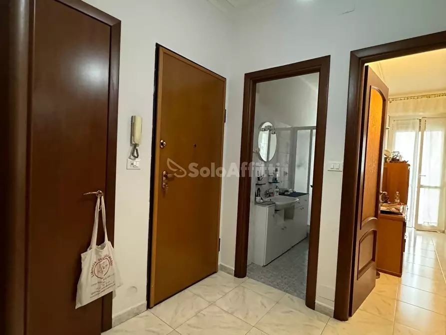 Immagine 14 di Bilocale in affitto  in Via Bari a Torino