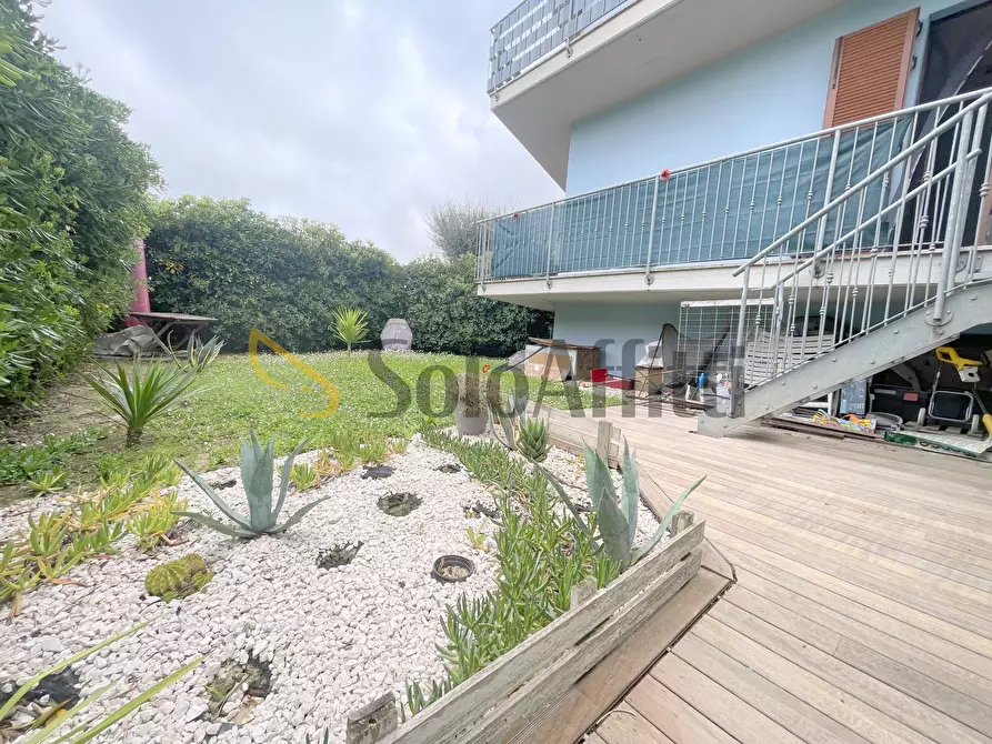 Immagine 3 di Bilocale in affitto  a Osimo