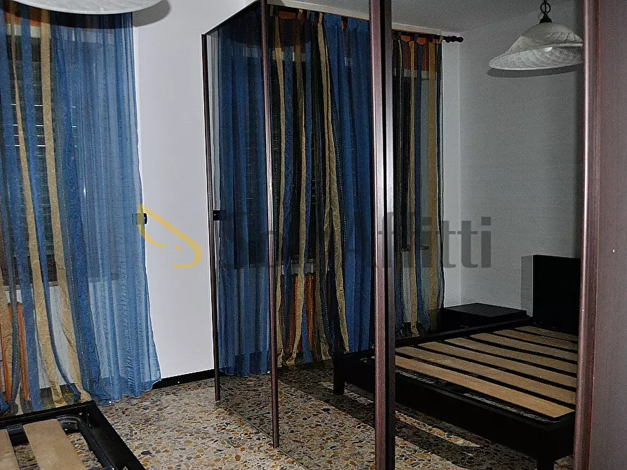 Immagine 16 di Trilocale in affitto  in Via G. Amendola 1 a Settimo Torinese