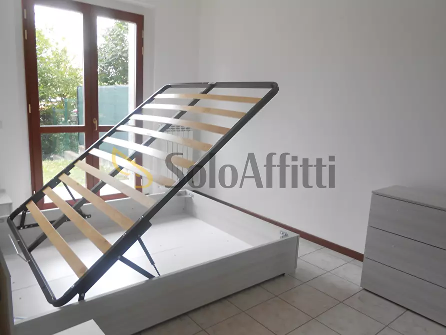 Immagine 10 di Bilocale in affitto  in Via Aldo Rossi 12 a Pavia