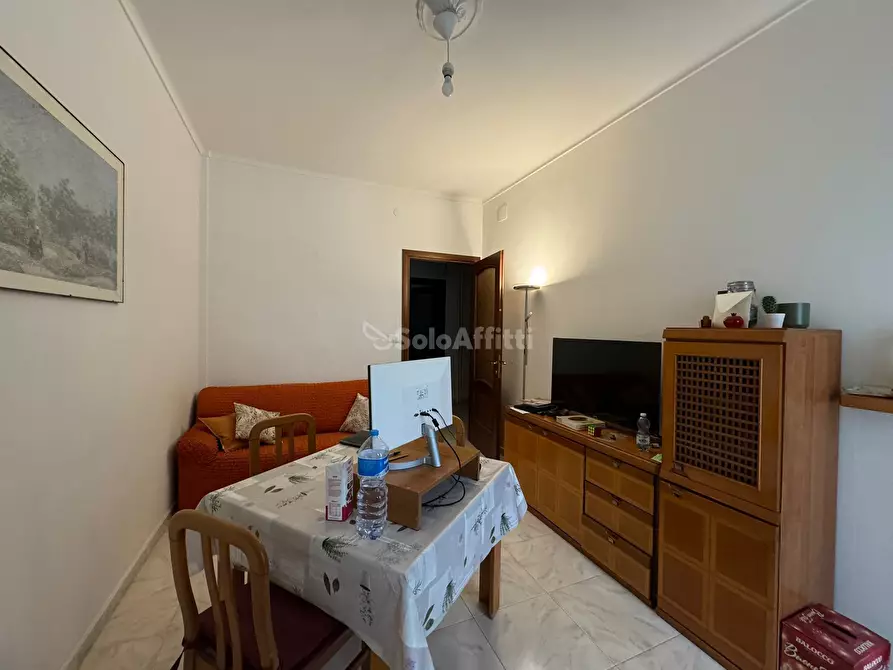 Immagine 2 di Bilocale in affitto  in Via Bari a Torino