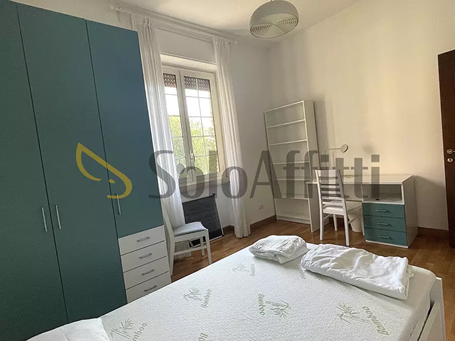 Immagine 2 di Stanza singola in affitto  in Via Cristoforo Colombo 348 a Roma