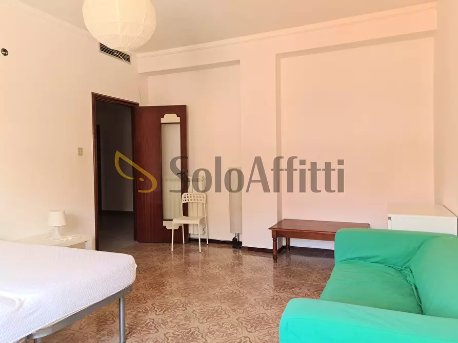 Immagine 9 di Quadrilocale in affitto  a Catanzaro