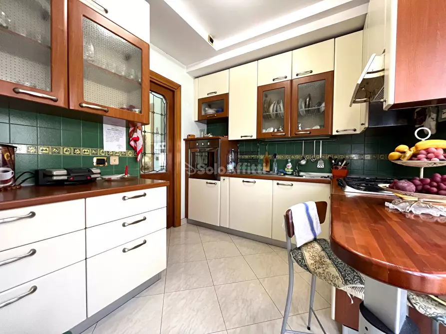 Immagine 1 di Quadrilocale in affitto  a Catanzaro