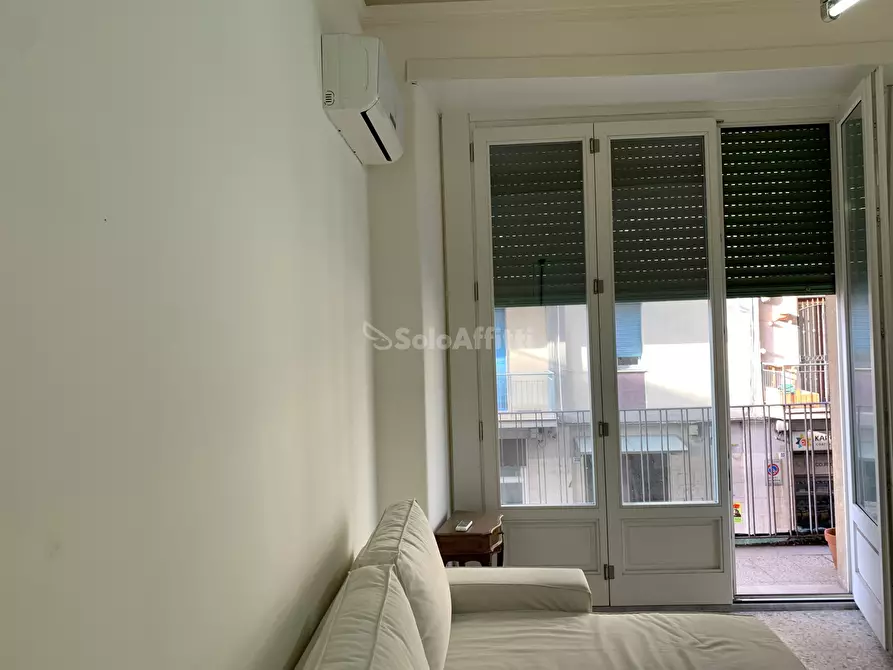 Immagine 9 di Bilocale in affitto  a Catania