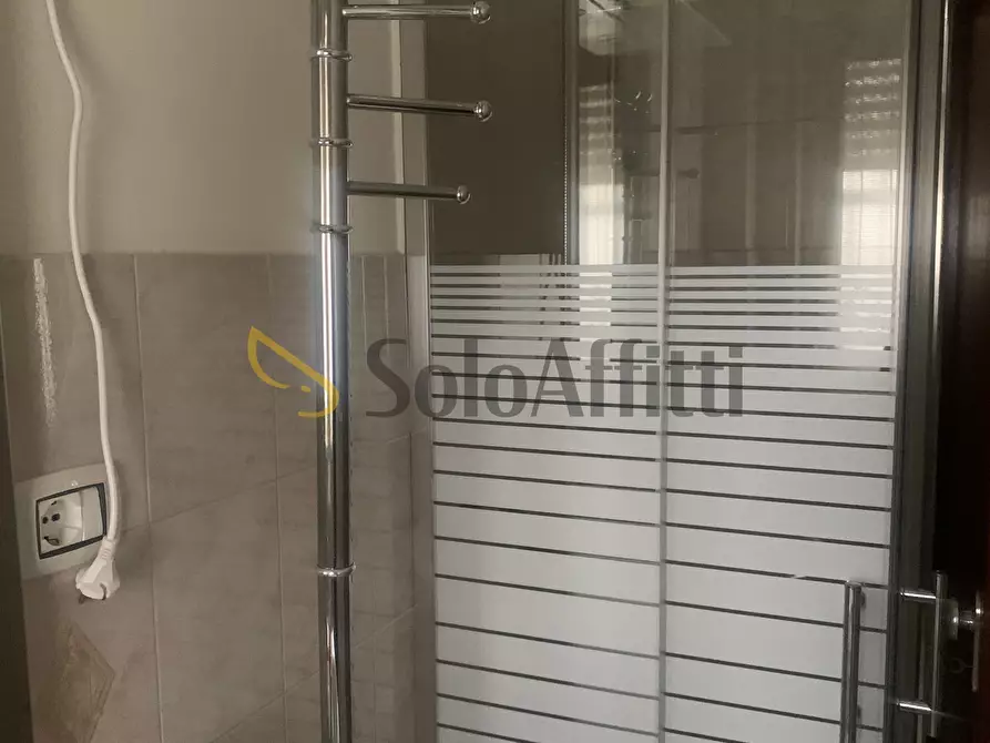 Immagine 19 di Quadrilocale in affitto  in Via Pietro Maroncelli 8 a Catania