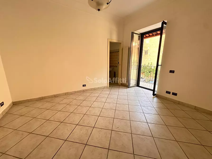 Immagine 16 di Trilocale in affitto  in Via Sant'Agostino 3 a Caserta