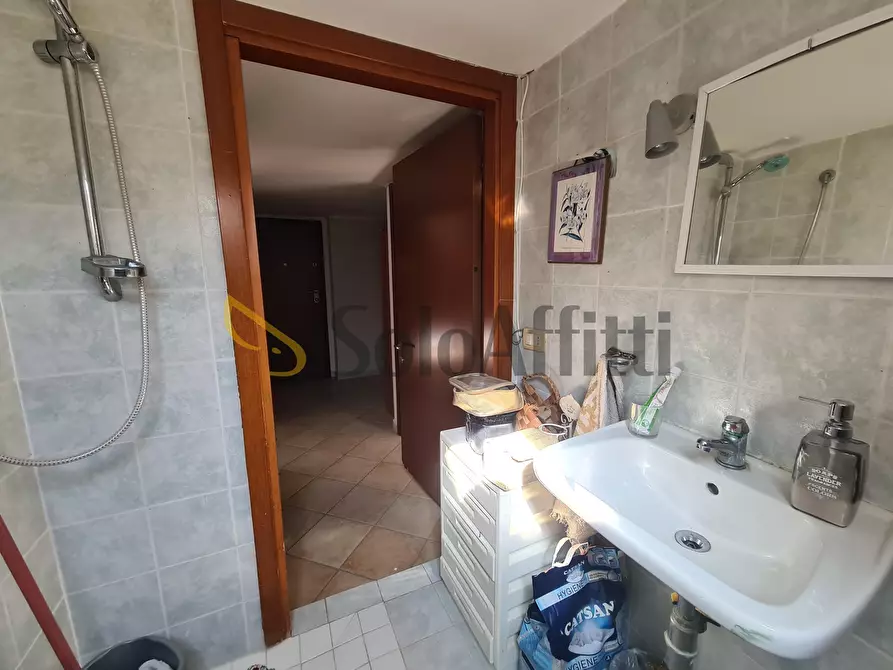 Immagine 11 di Quadrilocale in affitto  a Catanzaro