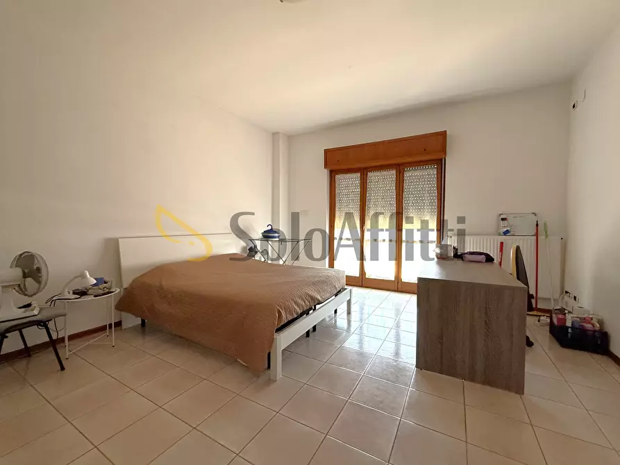 Immagine 2 di Stanza singola in affitto  a Catanzaro