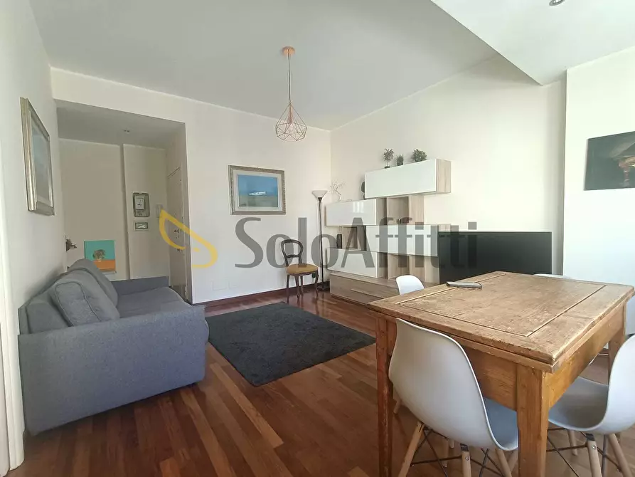 Immagine 1 di Trilocale in affitto  in Via Teresa Gnoli a Roma